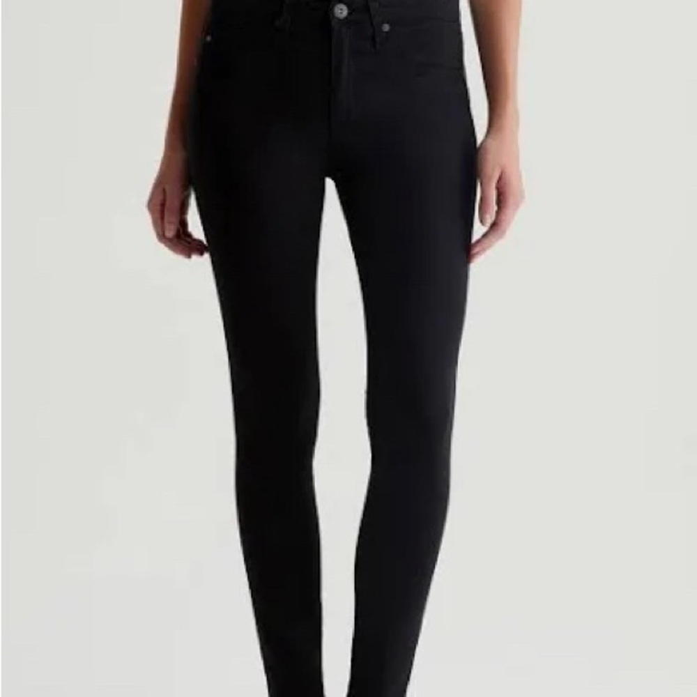 Black skinny jeans - like new!